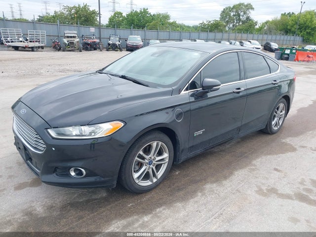 2015 Ford Fusion Energi Titanium მანქანა იყიდება აუქციონზე, vin: 3FA6P0SU1FR147531, აუქციონის ნომერი: 45208886
