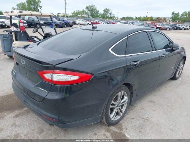 2015 Ford Fusion Energi Titanium მანქანა იყიდება აუქციონზე, vin: 3FA6P0SU1FR147531, აუქციონის ნომერი: 45208886
