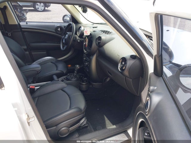 Продаж на аукціоні авто 2016 Mini Countryman Cooper S, vin: WMWZC3C51GWT08001, номер лоту: 45208888
