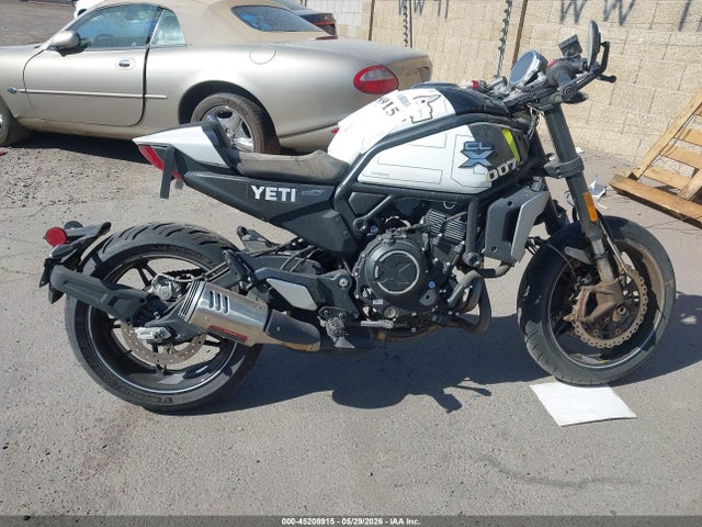 Cf Moto 700 Cl-x 2022 LCEPEWL12N6002909 Image 12