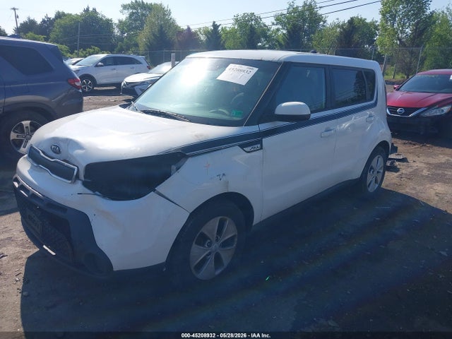 2015 Kia Soul მანქანა იყიდება აუქციონზე, vin: KNDJN2A28F7205180, აუქციონის ნომერი: 45208932