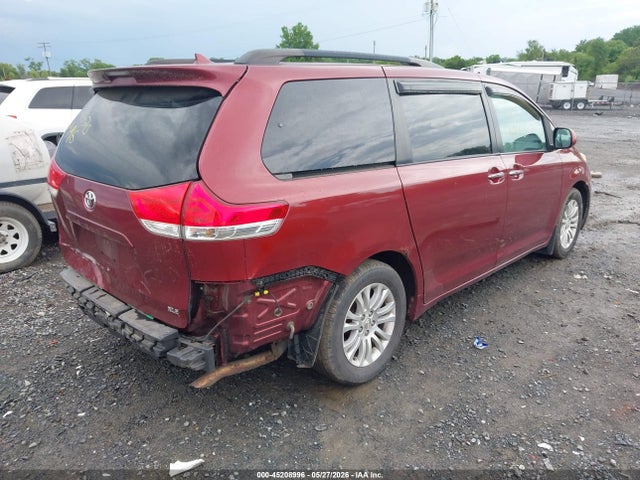 Aukcja sprzedaży 2011 Toyota Sienna Xle V6, vin: 5TDYK3DC7BS066192, numer aukcji: 45208996