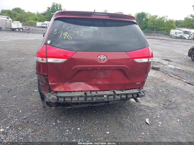 Aukcja sprzedaży 2011 Toyota Sienna Xle V6, vin: 5TDYK3DC7BS066192, numer aukcji: 45208996