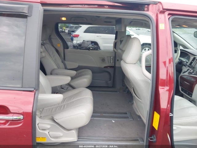 Aukcja sprzedaży 2011 Toyota Sienna Xle V6, vin: 5TDYK3DC7BS066192, numer aukcji: 45208996