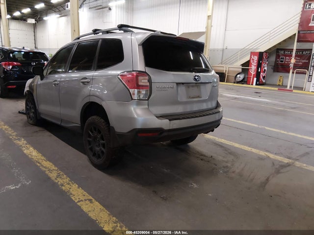 Subaru Forester 2.5i Premium 2017 JF2SJAGC0HH451472 Image 3