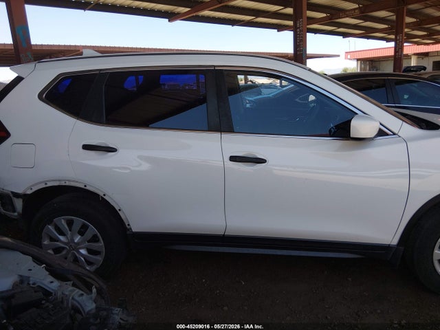 Продажа на аукционе авто 2017 Nissan Rogue S, vin: JN8AT2MT5HW149710, номер лота: 45209016