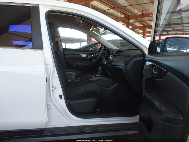 Продажа на аукционе авто 2017 Nissan Rogue S, vin: JN8AT2MT5HW149710, номер лота: 45209016