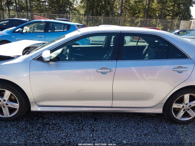 4T1BF1FK3EU397558 Toyota CAMRY SE