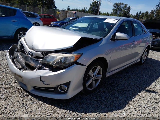 4T1BF1FK3EU397558 Toyota CAMRY SE