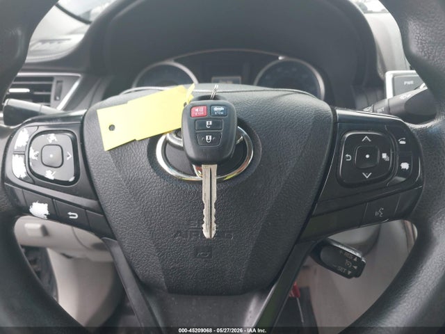 Auction sale of the 2017 Toyota Camry Le, vin: 4T1BF1FK3HU710922, lot number: 45209068