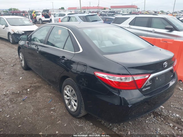 Auction sale of the 2017 Toyota Camry Le, vin: 4T1BF1FK3HU710922, lot number: 45209068