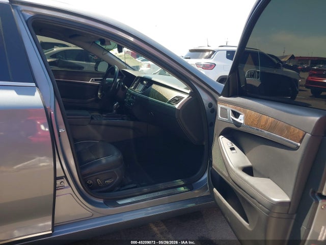 Продаж на аукціоні авто 2015 Hyundai Genesis 5.0, vin: KMHGN4JFXFU053408, номер лоту: 45209073