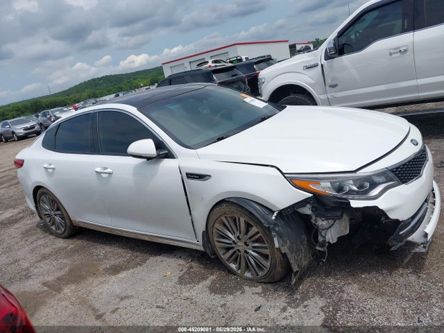 2018 Kia Optima Sx Turbo მანქანა იყიდება აუქციონზე, vin: 5XXGV4L23JG249848, აუქციონის ნომერი: 45209081