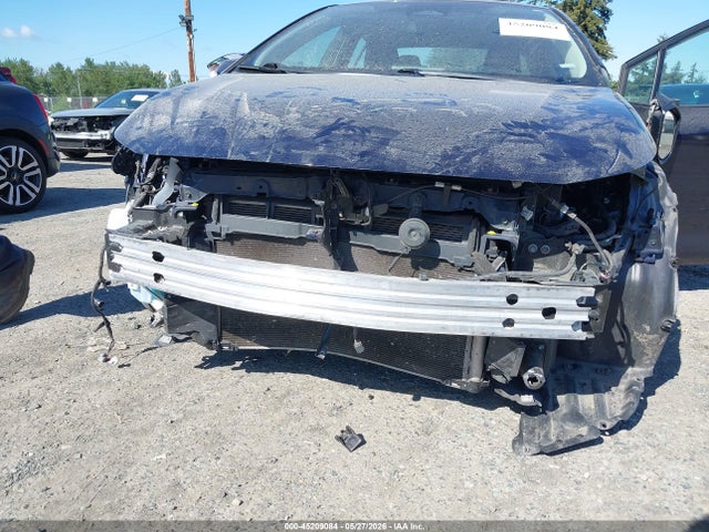 5YFB4MDE4PP001694 Toyota COROLLA LE