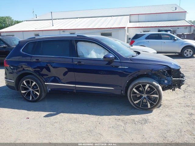 3VV4B7AX4PM107349 Volkswagen Tiguan 2.0t Sel R-line