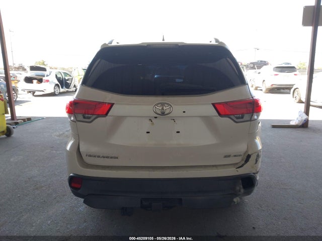 2018 Toyota Highlander Se მანქანა იყიდება აუქციონზე, vin: 5TDJZRFH4JS849929, აუქციონის ნომერი: 45209105