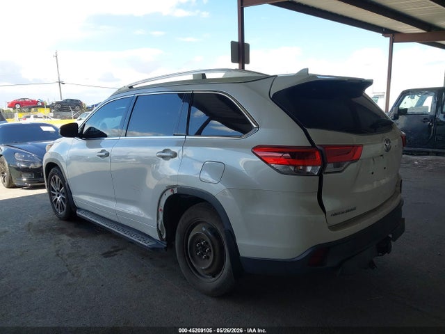 2018 Toyota Highlander Se მანქანა იყიდება აუქციონზე, vin: 5TDJZRFH4JS849929, აუქციონის ნომერი: 45209105