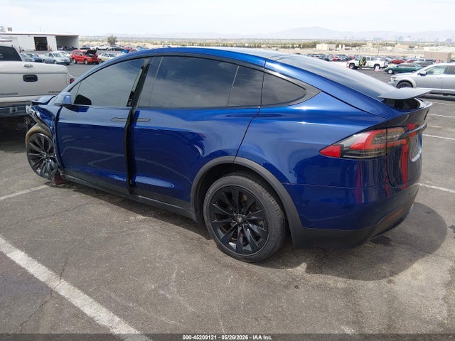 Tesla MODEL X 2017 5YJXCDE22HF076064 Image 3