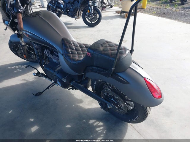5VPLB36N0G3054582 Victory Motorcycles Gunner
