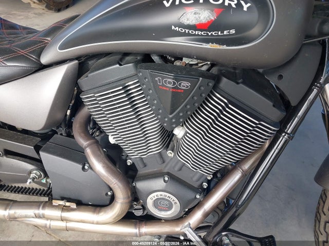 5VPLB36N0G3054582 Victory Motorcycles Gunner