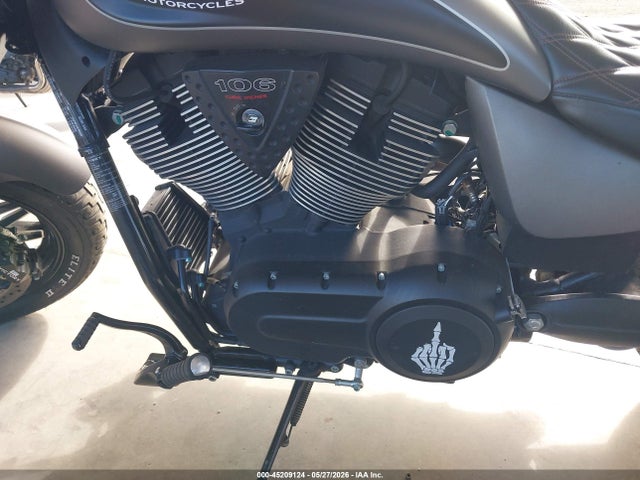 5VPLB36N0G3054582 Victory Motorcycles Gunner