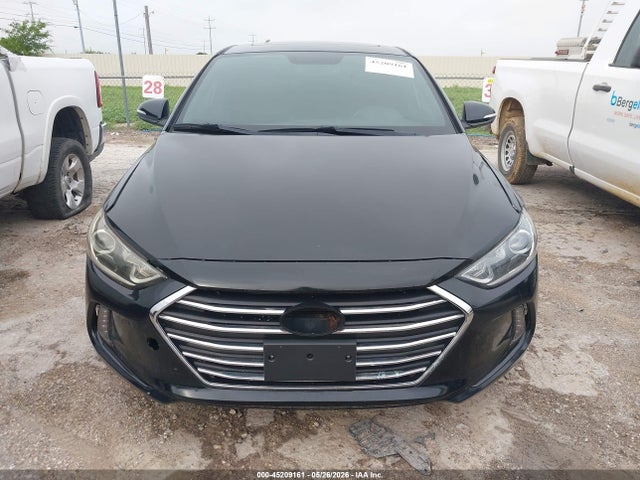 45209161 :رقم المزاد ، KMHD04LB5HU352013 vin ، 2017 Hyundai Elantra Sport مزاد بيع
