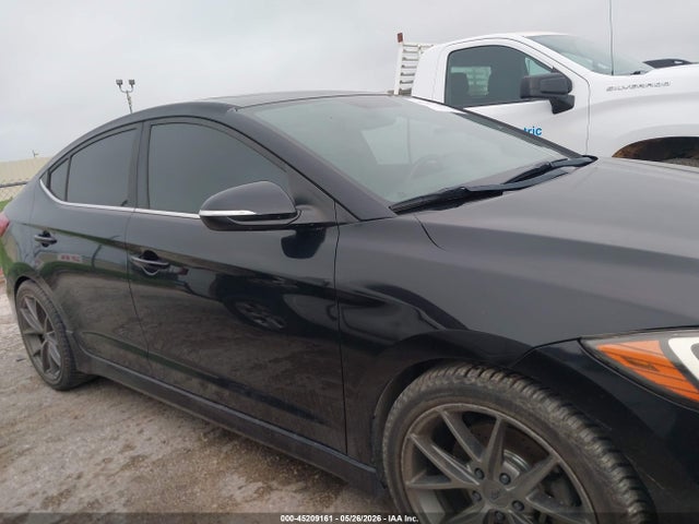 45209161 :رقم المزاد ، KMHD04LB5HU352013 vin ، 2017 Hyundai Elantra Sport مزاد بيع