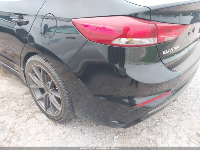 45209161 :رقم المزاد ، KMHD04LB5HU352013 vin ، 2017 Hyundai Elantra Sport مزاد بيع