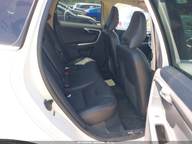 45209184 :رقم المزاد ، YV4992DZ5A2124270 vin ، 2010 Volvo Xc60 T6/t6 R-design مزاد بيع