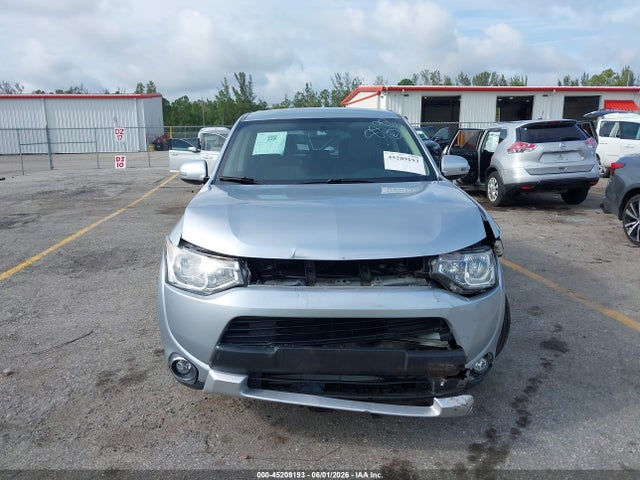 Продаж на аукціоні авто 2015 Mitsubishi Outlander Se, vin: JA4AD3A32FZ008988, номер лоту: 45209193