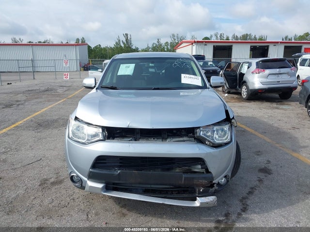 Продаж на аукціоні авто 2015 Mitsubishi Outlander Se, vin: JA4AD3A32FZ008988, номер лоту: 45209193