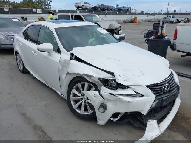 45209199 :رقم المزاد ، JTHBA1D27G5017316 vin ، 2016 Lexus Is 200t مزاد بيع