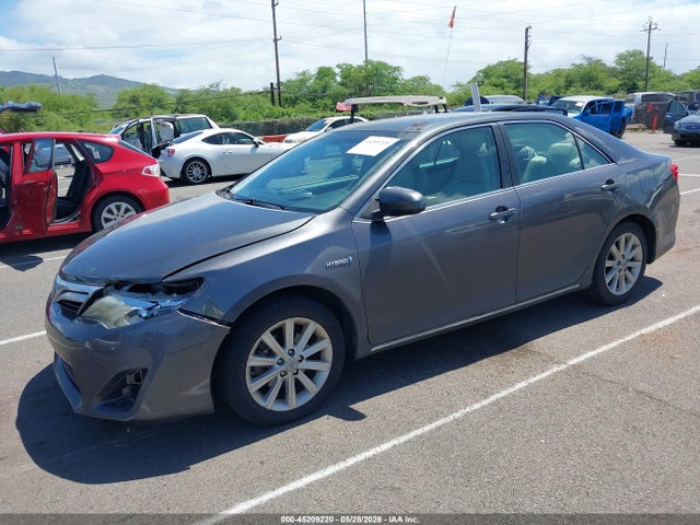 2013 Toyota Camry Hybrid Xle მანქანა იყიდება აუქციონზე, vin: 4T1BD1FK0DU064139, აუქციონის ნომერი: 45209220
