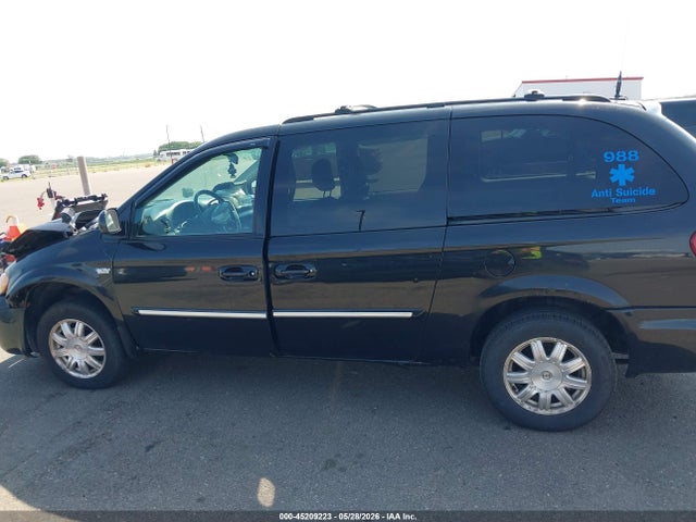2006 Chrysler Town & Country Touring მანქანა იყიდება აუქციონზე, vin: 2A4GP54L46R874226, აუქციონის ნომერი: 45209223