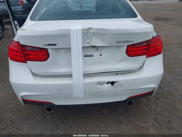 BMW 335i Xdrive 2014 WBA3B9G54ENR92745 Image 17