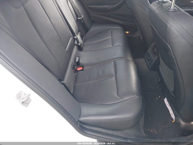 BMW 335i Xdrive 2014 WBA3B9G54ENR92745 Image 8