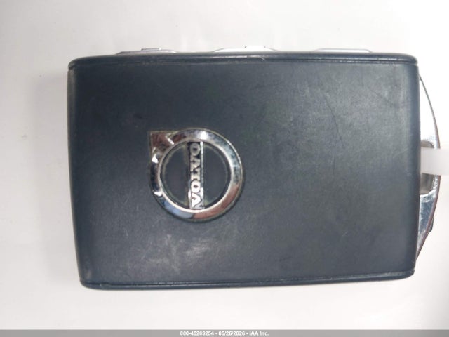 Aukcja sprzedaży 2024 Volvo Xc40 B5 Plus Dark Theme, vin: YV4L12ULXR2240066, numer aukcji: 45209254