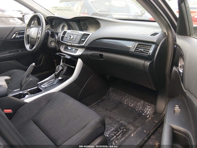 Продаж на аукціоні авто 2015 Honda Accord Sport, vin: 1HGCR2F58FA207290, номер лоту: 45209283
