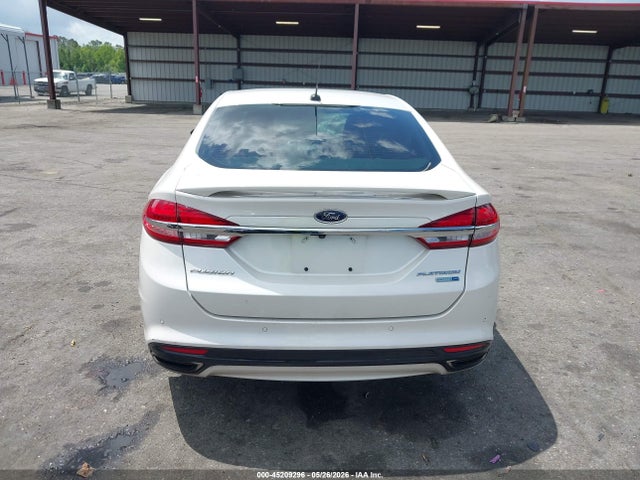 Продажа на аукционе авто 2017 Ford Fusion Platinum, vin: 3FA6P0D92HR120608, номер лота: 45209296