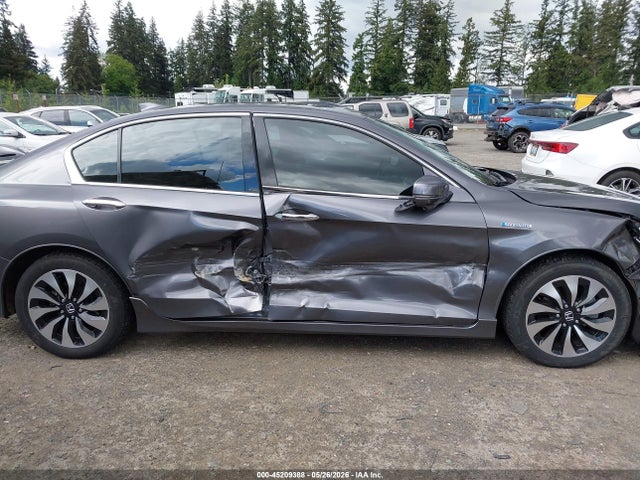 JHMCR6F72HC013190 Honda Accord Hybrid Touring