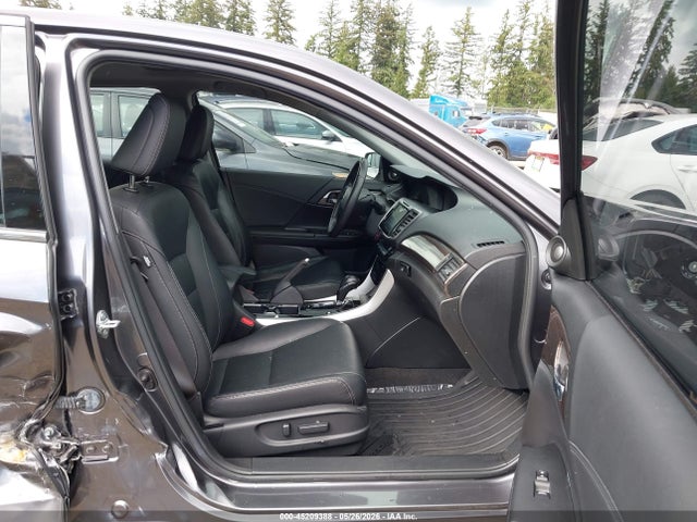 JHMCR6F72HC013190 Honda Accord Hybrid Touring