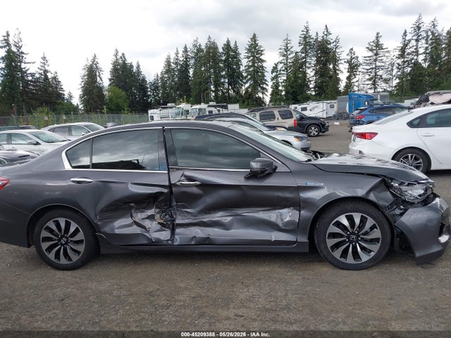 JHMCR6F72HC013190 Honda Accord Hybrid Touring