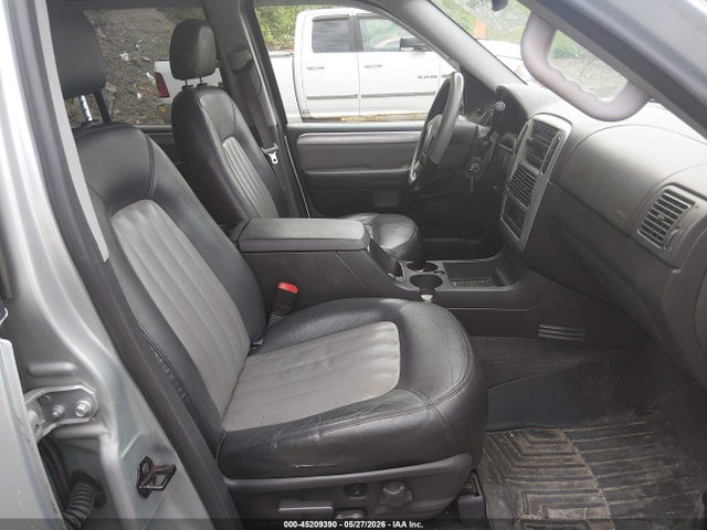 45209390 :رقم المزاد ، 4M2DU86W15ZJ06521 vin ، 2005 Mercury Mountaineer مزاد بيع