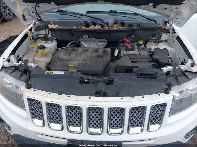 45209402 :رقم المزاد ، 1C4NJDEB9GD558064 vin ، 2016 Jeep Compass High Altitude Edition مزاد بيع