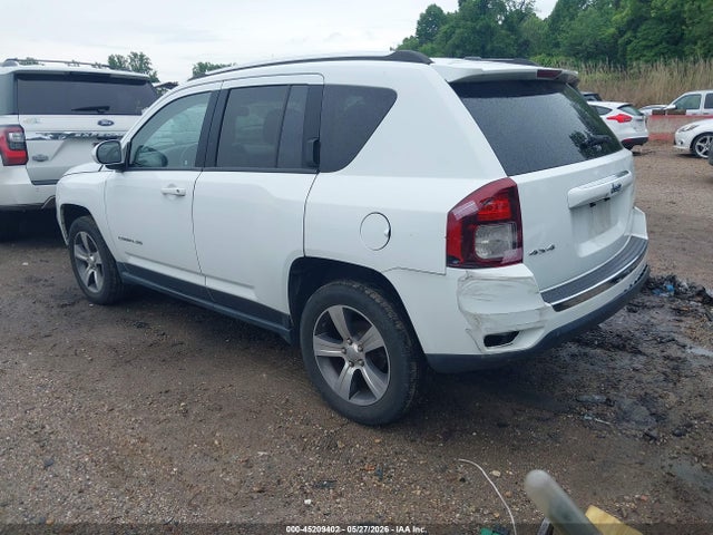 45209402 :رقم المزاد ، 1C4NJDEB9GD558064 vin ، 2016 Jeep Compass High Altitude Edition مزاد بيع