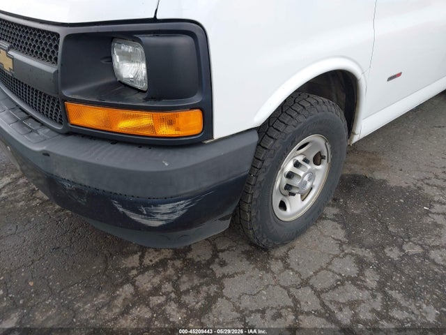 1GCWGAF16H1349178 Chevrolet Express 2500 Work Van