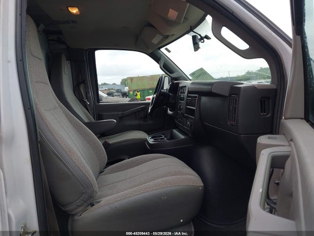 1GCWGAF16H1349178 Chevrolet Express 2500 Work Van