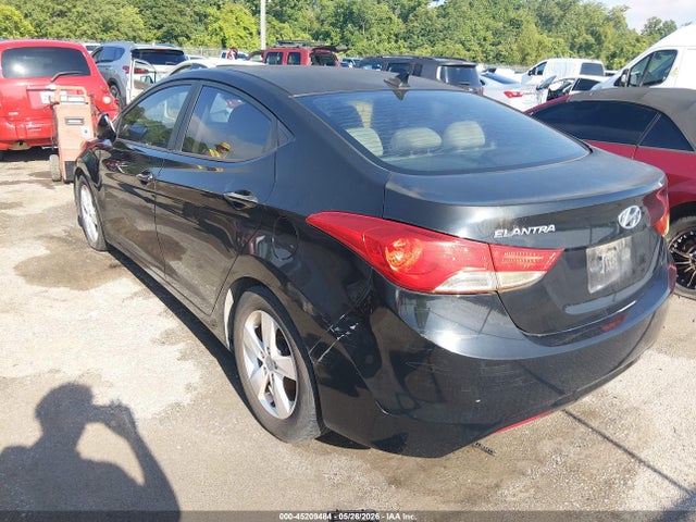 2013 Hyundai Elantra Gls მანქანა იყიდება აუქციონზე, vin: 5NPDH4AEXDH170984, აუქციონის ნომერი: 45209484