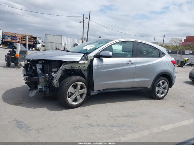 3CZRU5H37NM716349 Honda Hr-v 2wd Lx