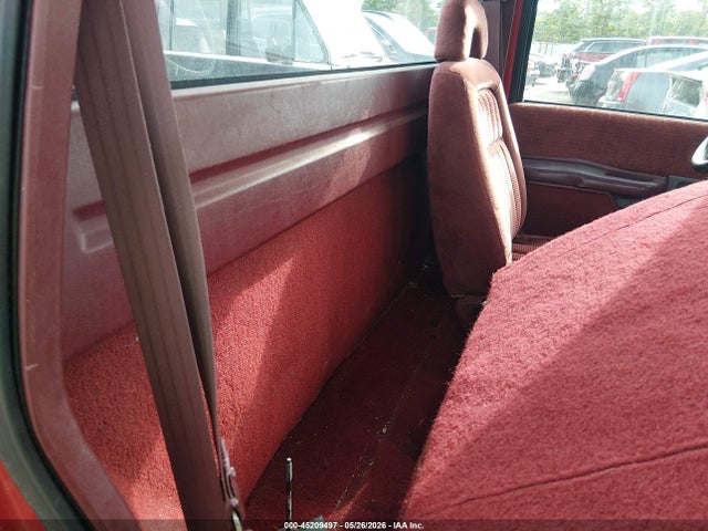 1992 Chevrolet Gmt-400 C1500 მანქანა იყიდება აუქციონზე, vin: 1GCEC14K2NZ178901, აუქციონის ნომერი: 45209497